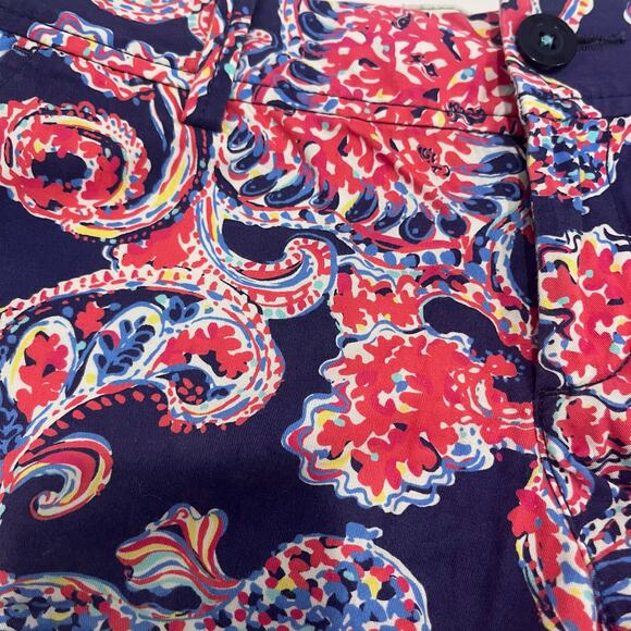 Lilly Pulitzer The Walsh Halibut Navy Pink Coral Print Chino Shorts ~ Women’s 4 - Picture 2 of 5